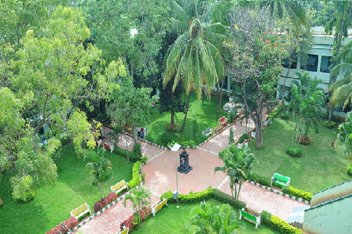 https://cache.careers360.mobi/media/colleges/social-media/media-gallery/14646/2019/1/4/Campus View of Sri Kongadiayappa College Bangalore_Campus-view.jpg